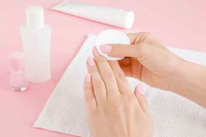 The materials you’ll need to remove semi-permanent nail polish alone