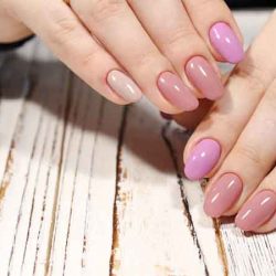 How long does gel polish stay on nails?
