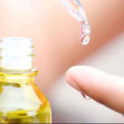 Brittle and damaged nails: strengthen your nails with vegetable oils